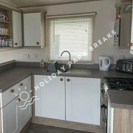 Spacious 3 Bed @ Seal Bay Resort Selsey Exterior photo